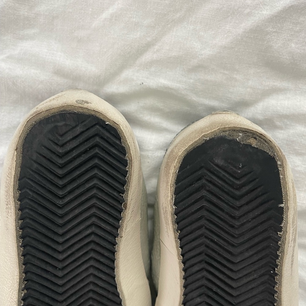 Reposh Authentic Golden Goose - Picture 5 of 12